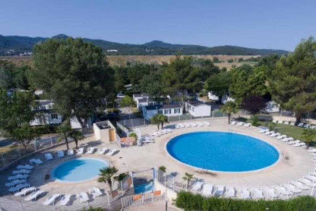 Mobil Home Tout Confort 6 Personnes Climatise Au Pied Du Luberon La Roque-d'Antheron Eksteriør bilde